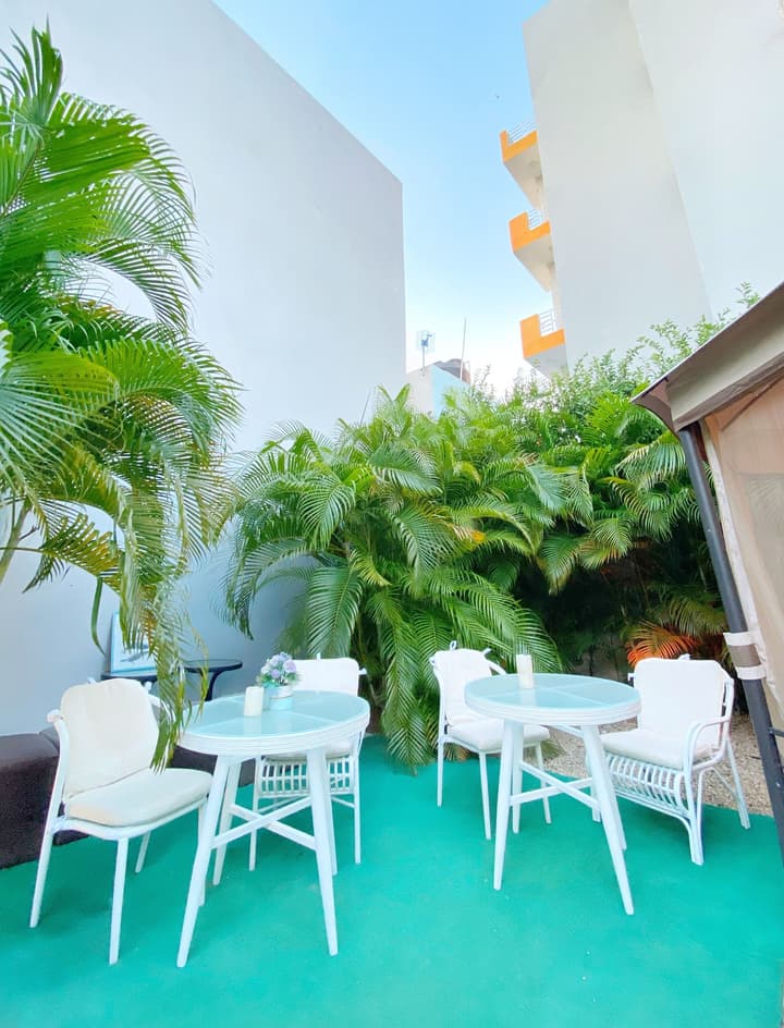 Green Oasis Hotel