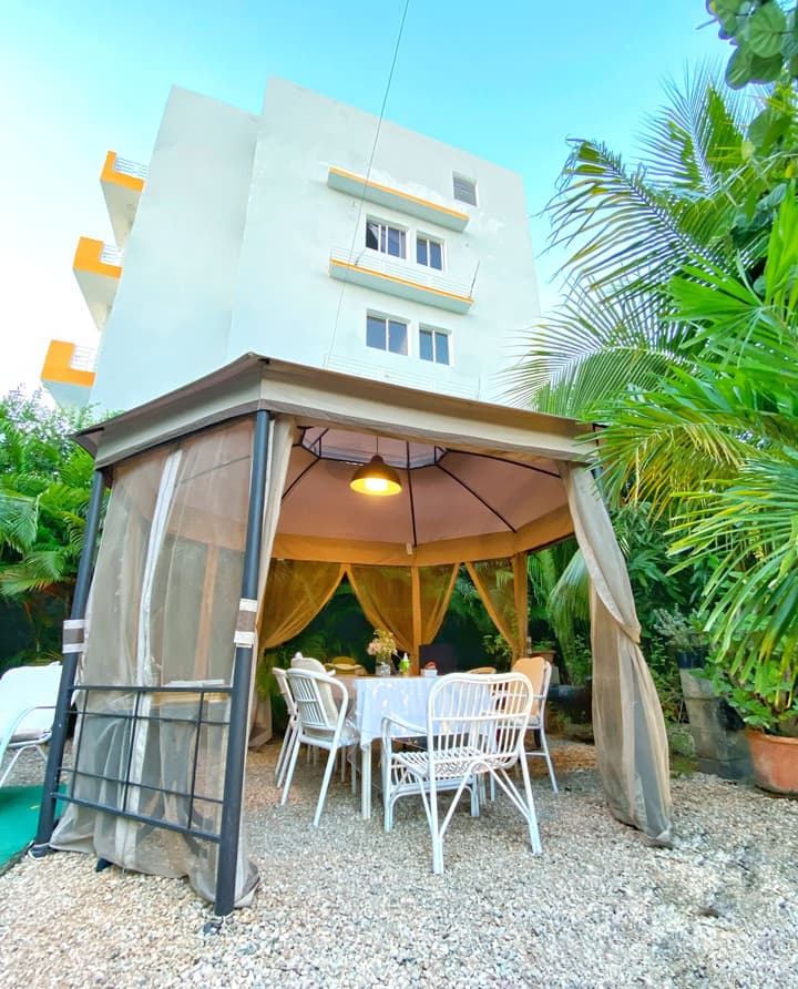 Green Oasis Hotel