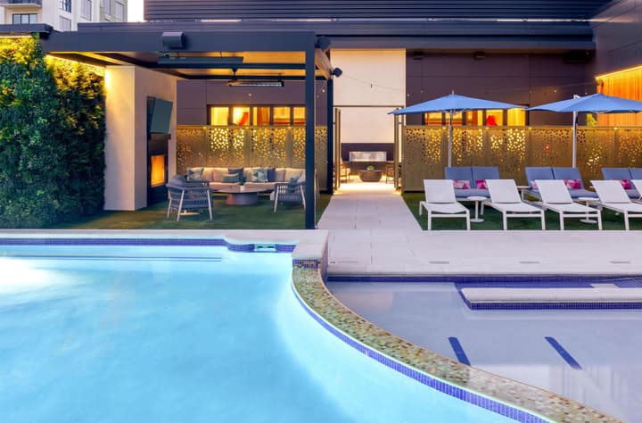 Tempo By Hilton Nashville Downtown