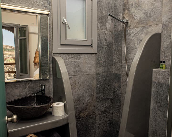 Aidani Luxurious Rooms