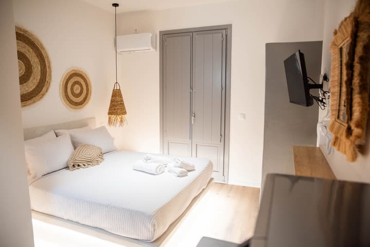 Aidani Luxurious Rooms