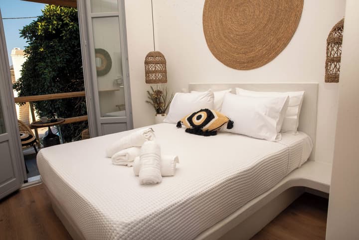 Aidani Luxurious Rooms
