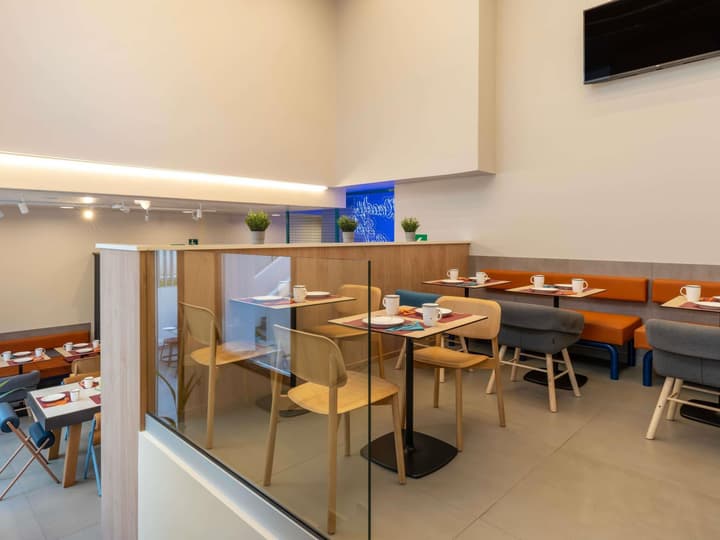 Ibis Budget Valencia Centro Puerto