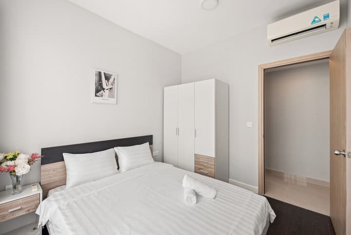 REM Rivergate Garden Pool Signature Apartments