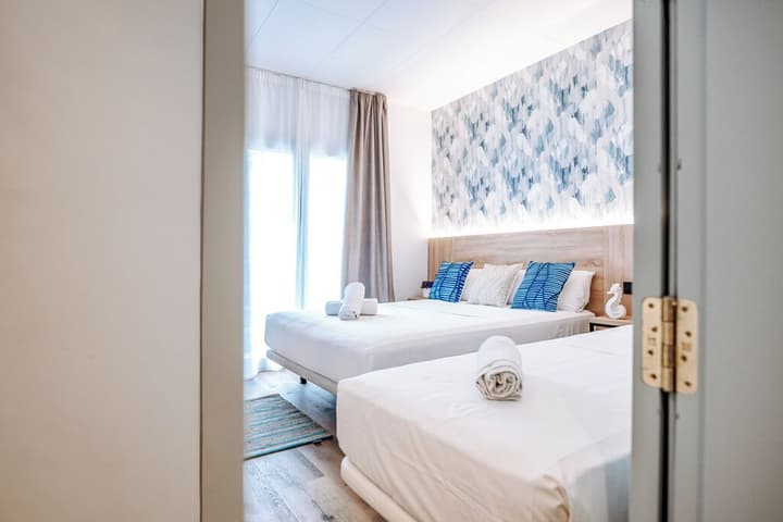 Sweet Lloret Suites - Smart Hotel