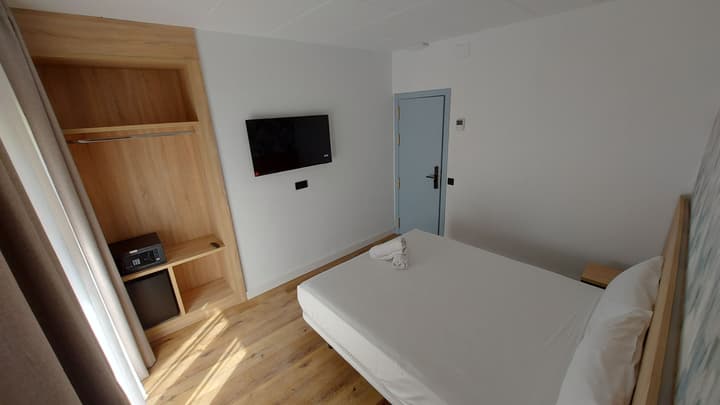 Sweet Lloret Suites - Smart Hotel