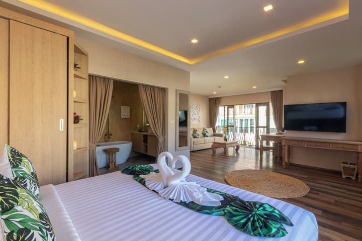 Vannee Golden Sands Beachfront Resort