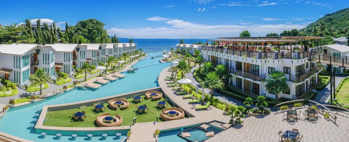 Vannee Golden Sands Beachfront Resort