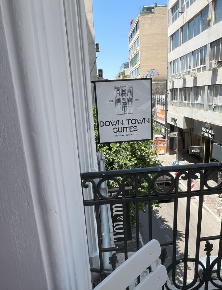 Downtown Suites by Athens Tower