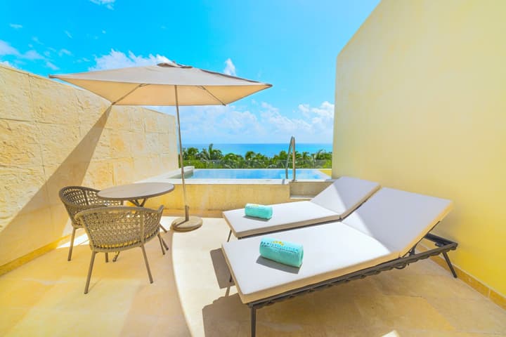 Family Selection At Grand Palladium Kantenah Resort & Spa - All Inclusive
