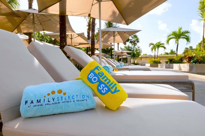 Family Selection At Grand Palladium Kantenah Resort & Spa - All Inclusive