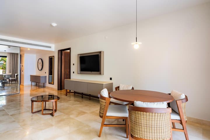 Family Selection At Grand Palladium Kantenah Resort & Spa - All Inclusive