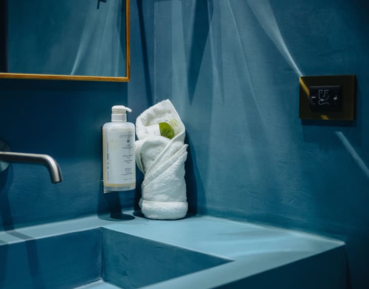 SABLE BLEU BOUTIQUE HOTEL