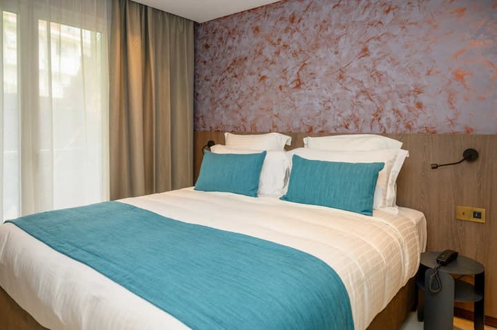 SABLE BLEU BOUTIQUE HOTEL