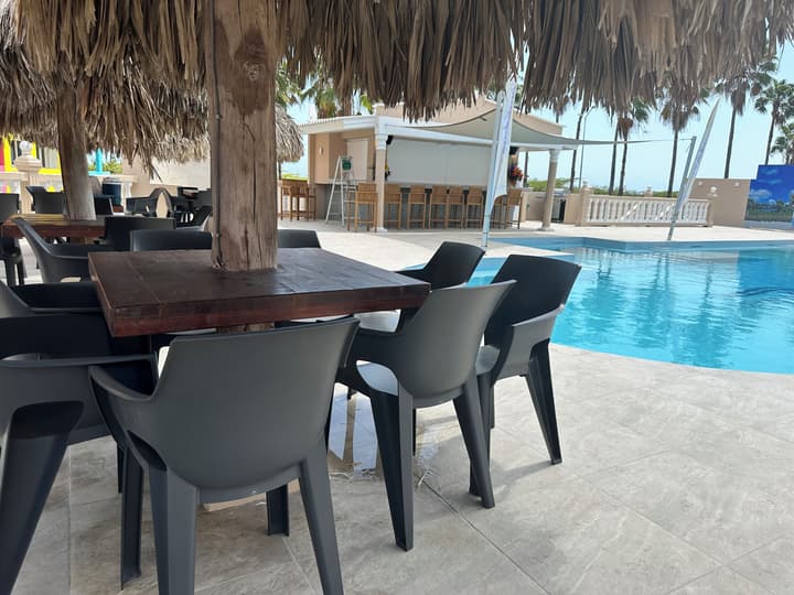 MERAKII SEAVIEW ESCAPE CURACAO