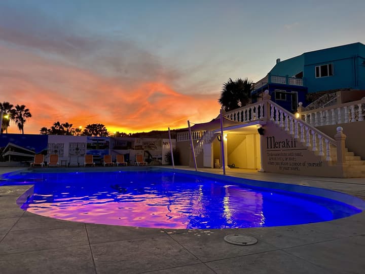 MERAKII SEAVIEW ESCAPE CURACAO