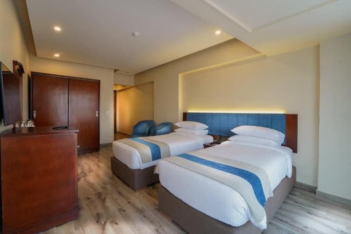 Stay Inn Pyramids Hotel
