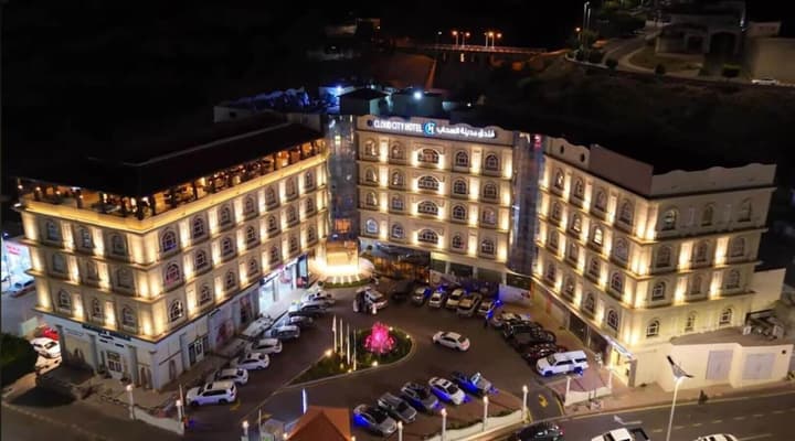 Cloud City Hotel
