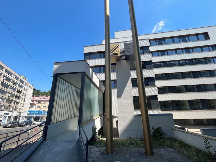 Post 120 Suites