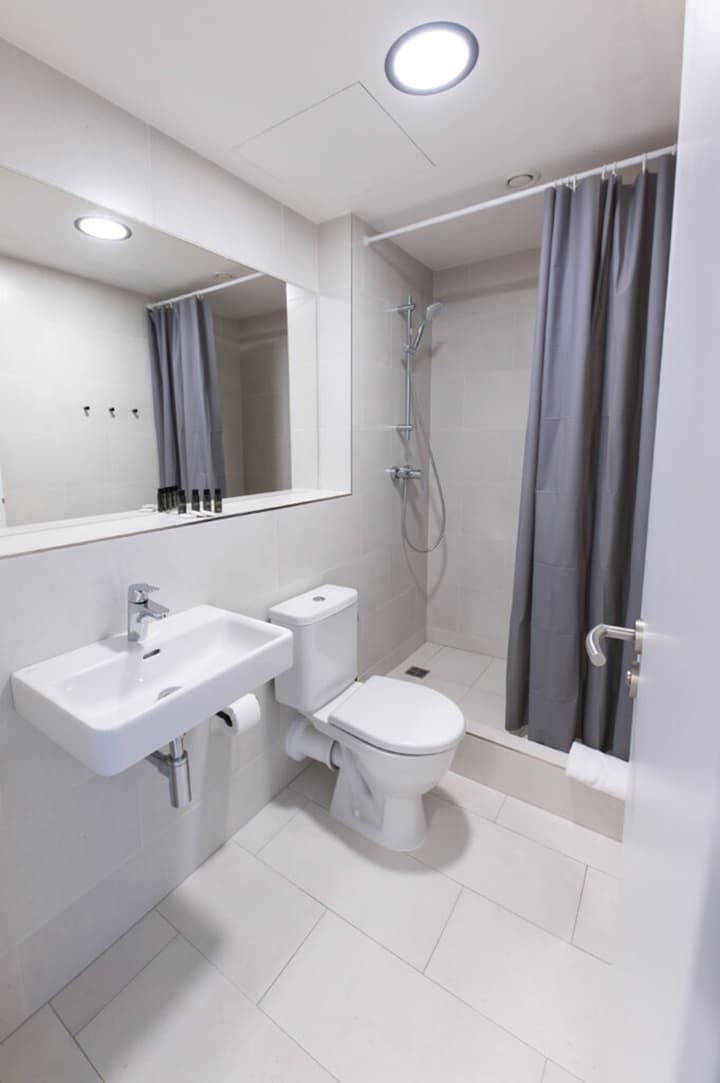 Post 120 Suites