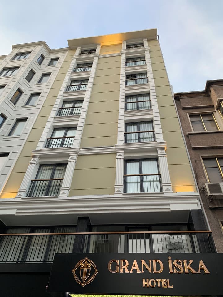 Grand Iska Hotel