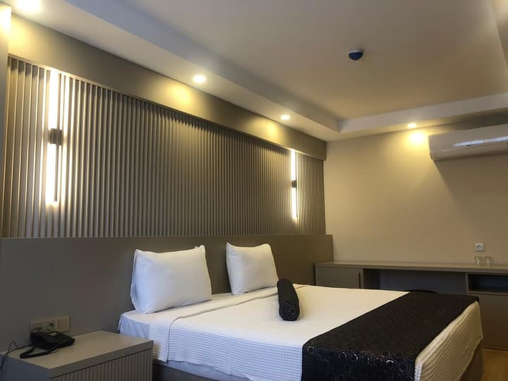 Grand Iska Hotel
