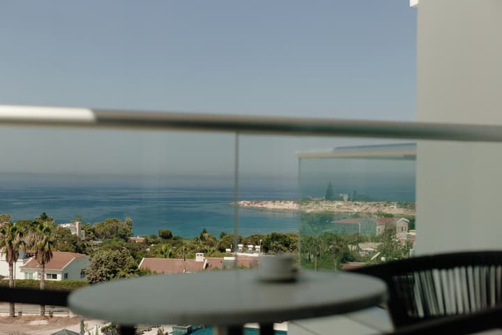 Cali Resort & Spa by Louis Hotels