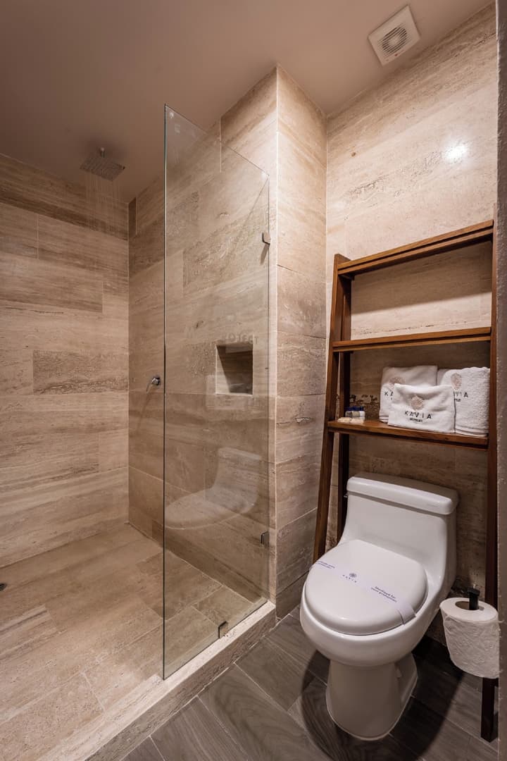 Hotel MID Project