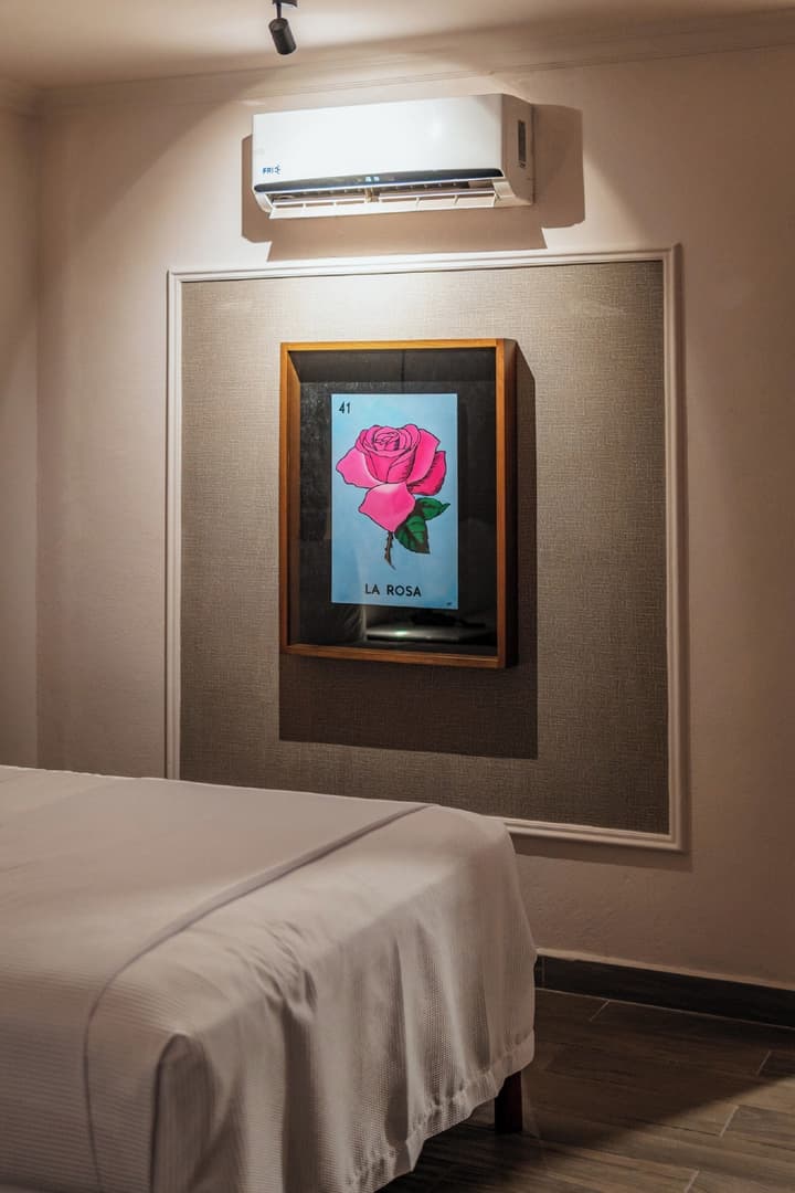 Hotel MID Project