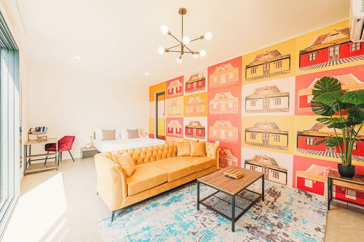 Privada Stays - Private Pools & Colorful-Chic Boutique Hotel - Adults Only