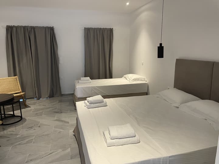 CAVO PISO LIVADI