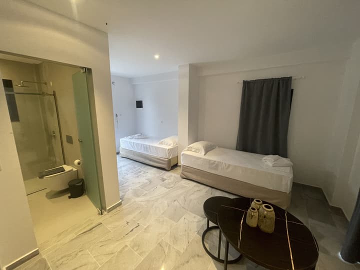 CAVO PISO LIVADI