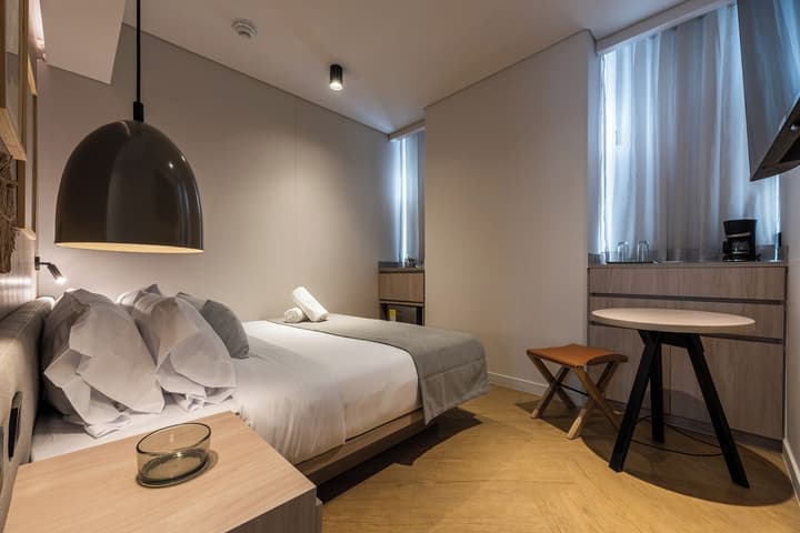Nakúa Stay + Work