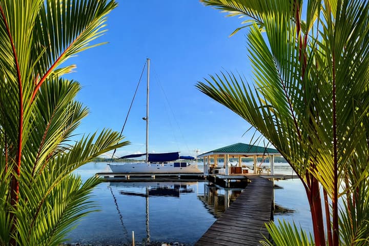 Akwaba Lodge Island Boutique Hotel