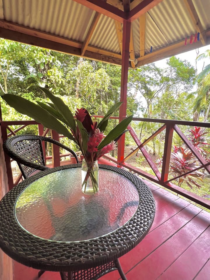 Akwaba Lodge Island Boutique Hotel