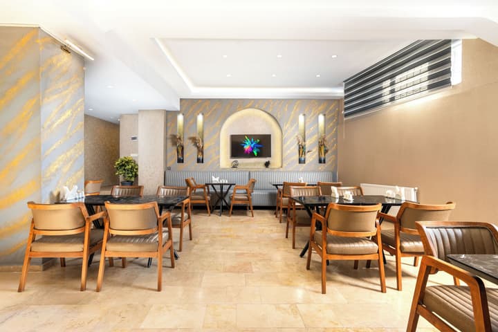 Meridiani Taksim Hotel