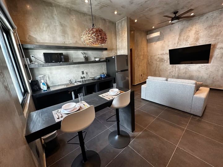Live Coco Suites