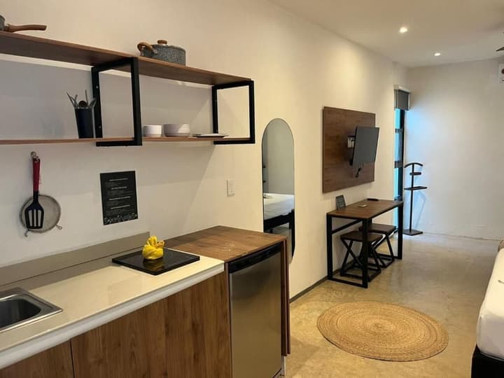 Live Coco Suites
