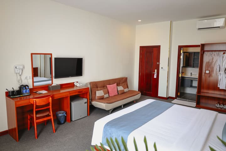 Nimith Hotel & Restaurant