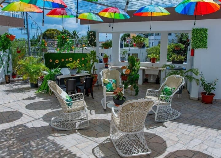 ROYAL TERRACE DUKE V