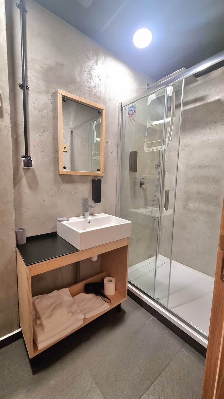 ART HOTEL 158