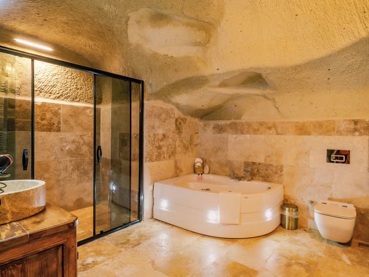 Cappanar Cave Hotel