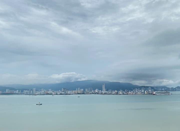 Crowne Plaza Penang Straits City by IHG