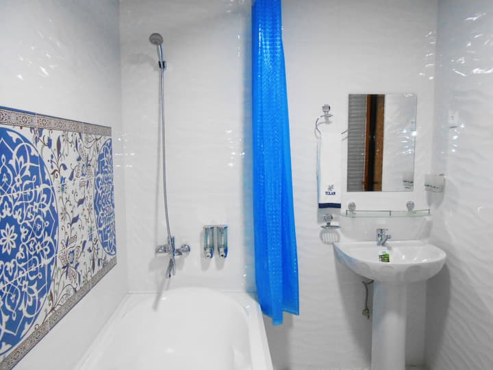 Colibri Traditional Hotel
