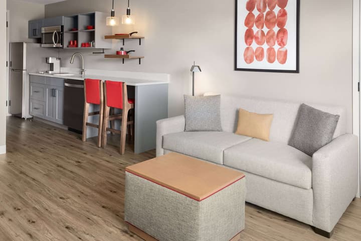 Hawthorn Extended Stay by Wyndham Williston/Burlington