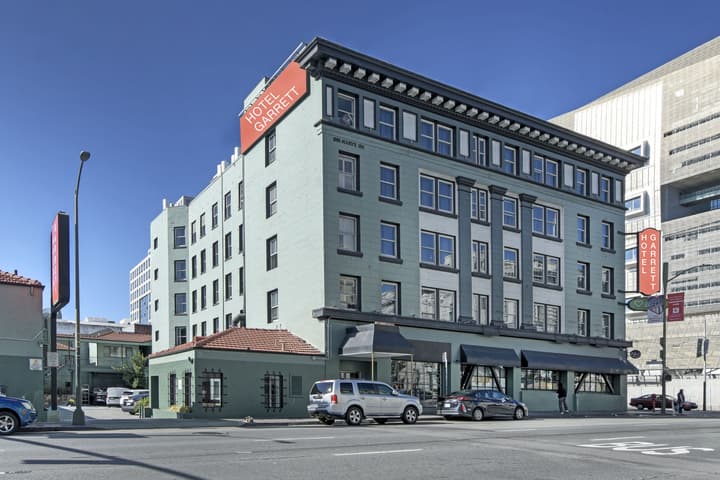 Hotel Garrett