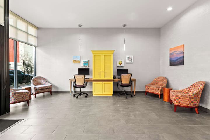 Home2 Suites by Hilton Phoenix Downtown