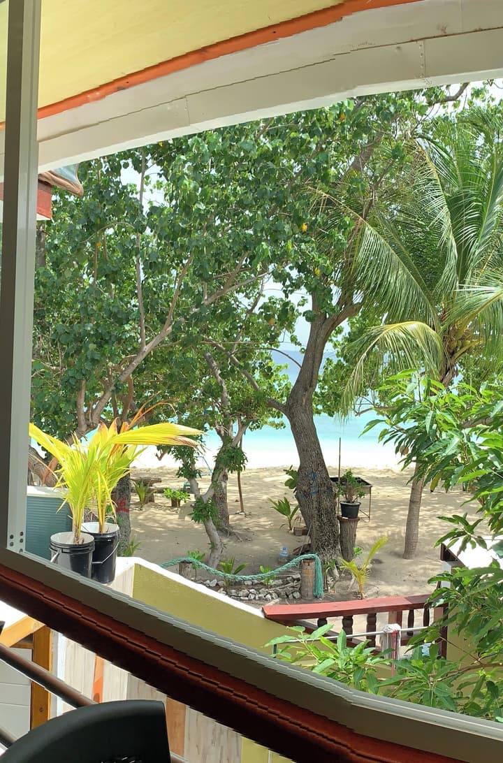 Dhamana Beach