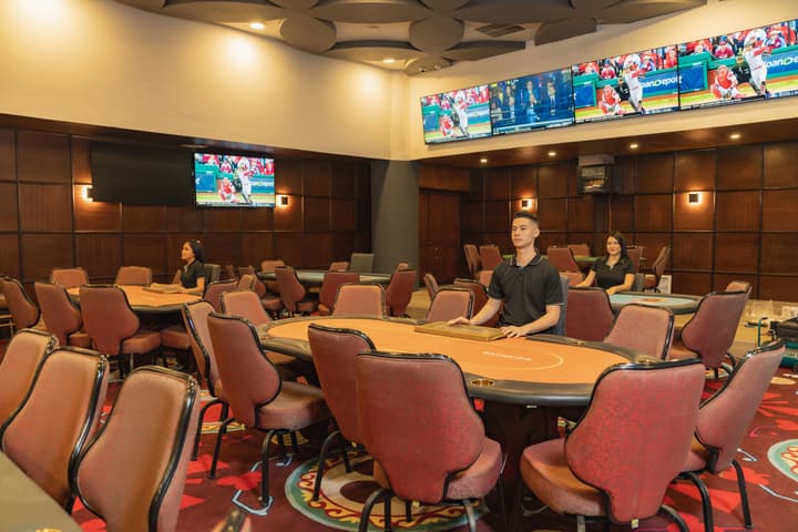 Waymore Hotel Spa & Casino