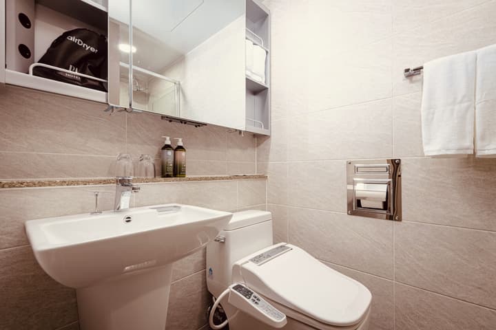Sollago Myeongdong Hotel & Residence